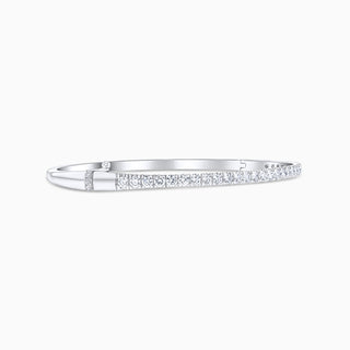 Seamless Linea Bangle, White Gold and Diamonds