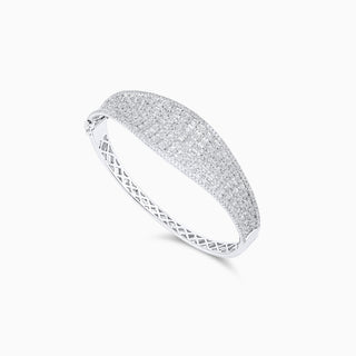 Seamless Concave Bangle, White Gold and Diamonds