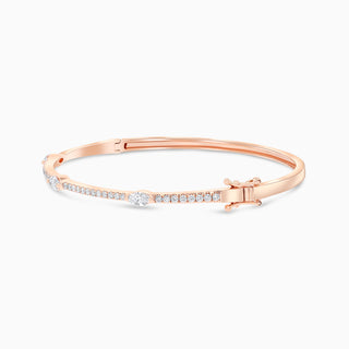 Seamless Essence Bangle, Gold and Diamonds